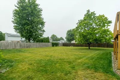 712 Platt Way, Hudson, IL 61748 - Photo 33