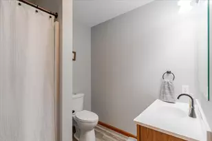 712 Platt Way, Hudson, IL 61748 - Photo 15