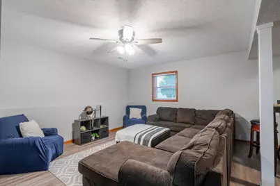 712 Platt Way, Hudson, IL 61748 - Photo 19