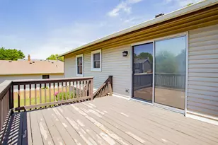 750 Michigan Ln, Elk Grove Village, IL 60007 - Photo 23
