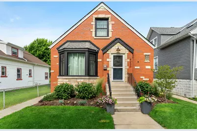 4230 N Moody Avenue, Chicago, IL 60634 - Photo 1