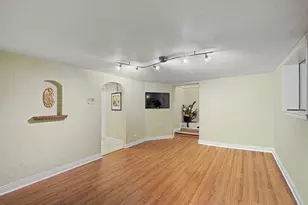 222 S Mayfair Pl, Chicago Heights, IL 60411 - Photo 29