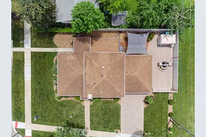222 S Mayfair Place, Chicago Heights, IL 60411 - Photo 7