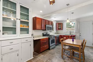 645 Haish Blvd, Dekalb, IL 60115 - Photo 9