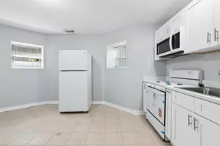 1404 S Hamlin Ave, Chicago, IL 60623 - Photo 9