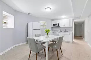 1404 S Hamlin Ave, Chicago, IL 60623 - Photo 7