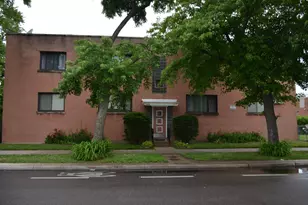 2822 W Granville Ave, Chicago, IL 60659 - Photo 1