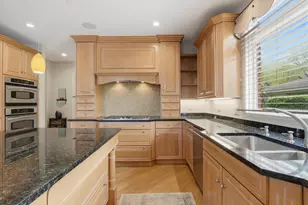 809 Edgemont Ln, Park Ridge, IL 60068 - Photo 19