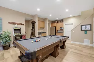 809 Edgemont Ln, Park Ridge, IL 60068 - Photo 39