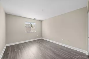 605 Barrington Ave, East Dundee, IL 60118 - Photo 11