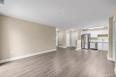 605 Barrington Avenue #222, East Dundee, IL 60118 - Photo 7