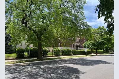 2121 E 72nd Street, Chicago, IL 60649 - Photo 11