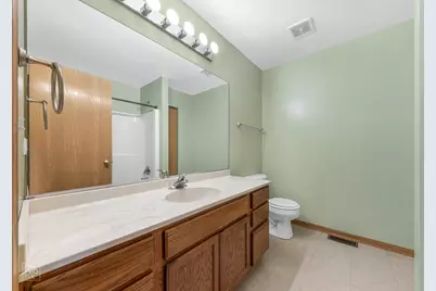 959 Ellsworth Drive, Grayslake, IL 60030 - Photo 9