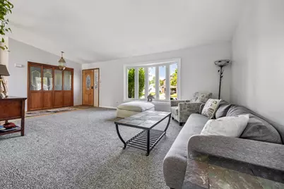 1727 Roosa Lane, Elk Grove Village, IL 60007 - Photo 17