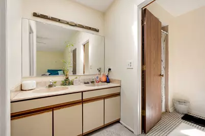 1727 Roosa Lane, Elk Grove Village, IL 60007 - Photo 9