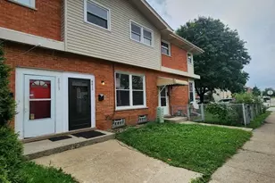 8813 N Grand St, Niles, IL 60714 - Photo 3