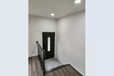 8813 N Grand Street, Niles, IL 60714 - Photo 5