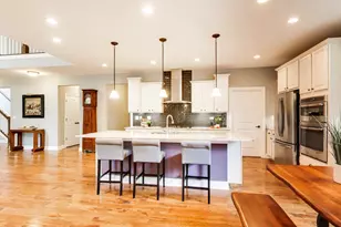 823 Heatherfield Cir, Naperville, IL 60565 - Photo 7