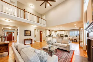 823 Heatherfield Cir, Naperville, IL 60565 - Photo 15
