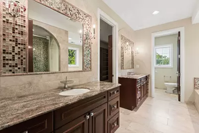 7000 N Kilpatrick Avenue, Lincolnwood, IL 60712 - Photo 39