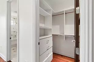 7000 N Kilpatrick Ave, Lincolnwood, IL 60712 - Photo 33