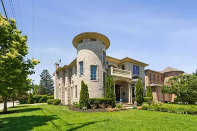 7000 N Kilpatrick Avenue, Lincolnwood, IL 60712 - Photo 3