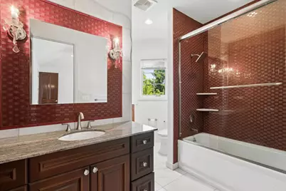 7000 N Kilpatrick Avenue, Lincolnwood, IL 60712 - Photo 35