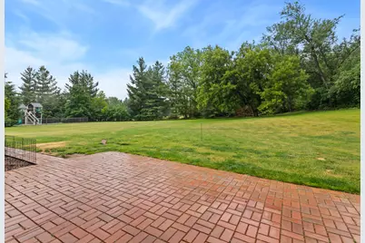 7241 Foxfire Drive, Crystal Lake, IL 60012 - Photo 27