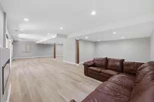 420 Chara Ct, Bartlett, IL 60103 - Photo 45