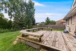 891 Young St, Lemont, IL 60439 - Photo 23