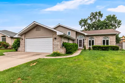 891 Young Street, Lemont, IL 60439 - Photo 1