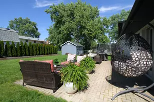 326 Milan Ct, Schaumburg, IL 60193 - Photo 3