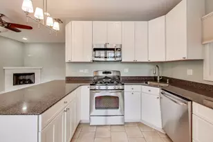 1416 W Farwell Ave, Chicago, IL 60626 - Photo 7