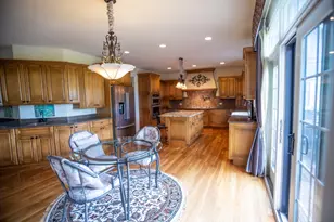 7542 Thornhill Ct, Yorkville, IL 60560 - Photo 17