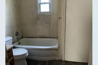 605 Garver Avenue, Rockford, IL 61102 - Photo 9