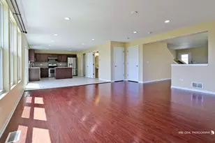 4111 Credence Dr, Zion, IL 60099 - Photo 7