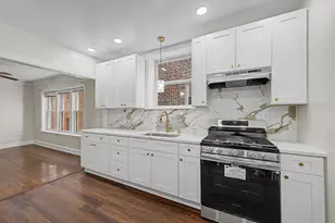 10724 S Ave C, Chicago, IL 60617 - Photo 5