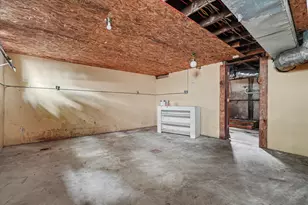 359 W State St, Paxton, IL 60957 - Photo 27