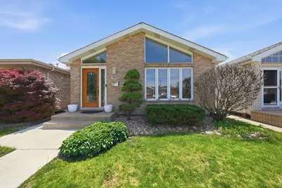 7027 W 64th Place, Chicago, IL 60638 - Photo 1