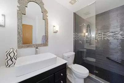 7027 W 64th Place, Chicago, IL 60638 - Photo 15