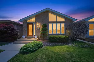 7027 W 64th Pl, Chicago, IL 60638 - Photo 27