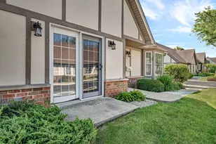 1820 Willow Cir Dr, Crest Hill, IL 60403 - Photo 23