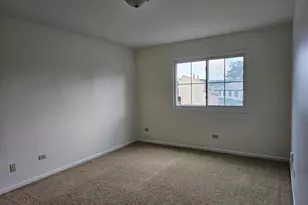 833 Village Quarter Rd, West Dundee, IL 60118 - Photo 19