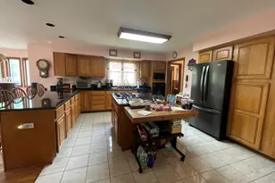 1341 Portage Ln, Woodstock, IL 60098 - Photo 5
