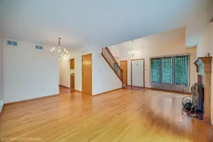 7940 W Tiffany Ct, Palos Hills, IL 60465 - Photo 7