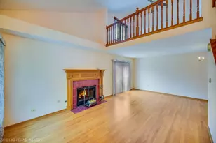 7940 W Tiffany Ct, Palos Hills, IL 60465 - Photo 5