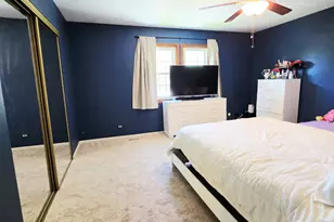 1294 Downing St, Roselle, IL 60172 - Photo 25