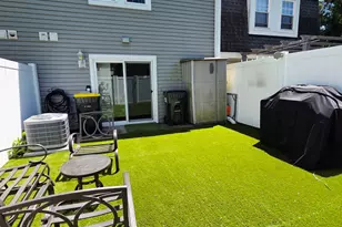 1294 Downing St, Roselle, IL 60172 - Photo 31