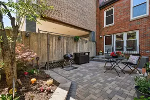 492 W Belmont Ave, Chicago, IL 60657 - Photo 25