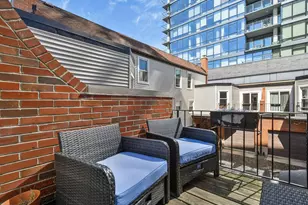 492 W Belmont Ave, Chicago, IL 60657 - Photo 27